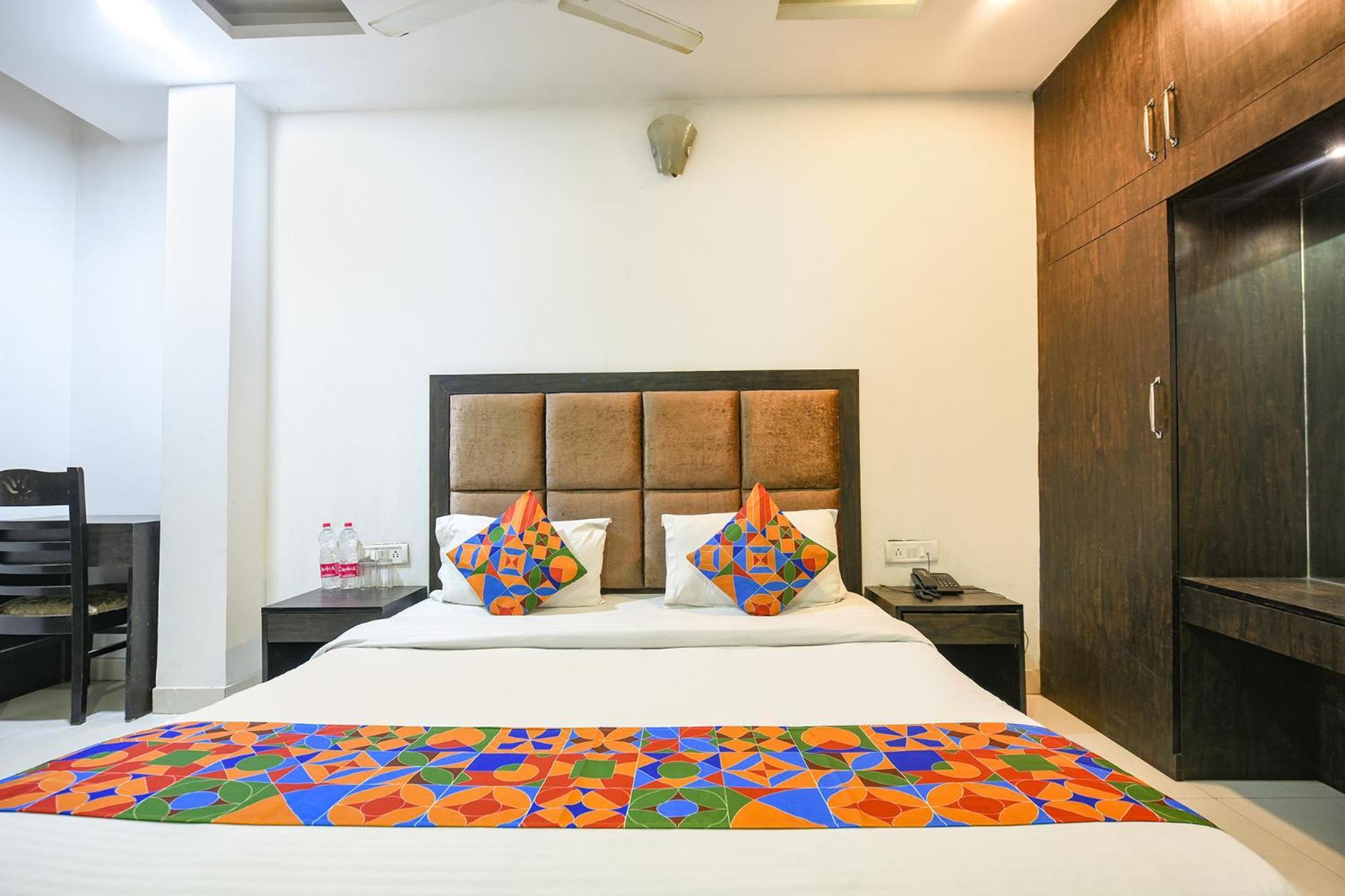 Fabhotel Belwood Near Igi Airport Nueva Delhi Exterior foto